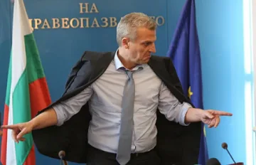 Москов отказва да отмени отпечатъка