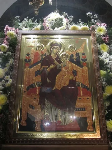 Нощно бдение напълни храм "Св. Св. Кирил и Методий"