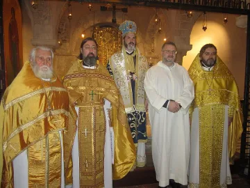 Митрополит Антоний заведе поклонници в Бари