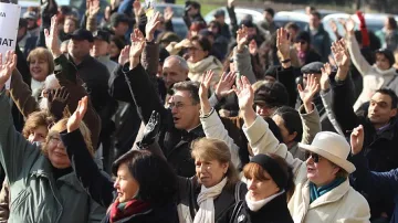Учени от БАН отново на протест