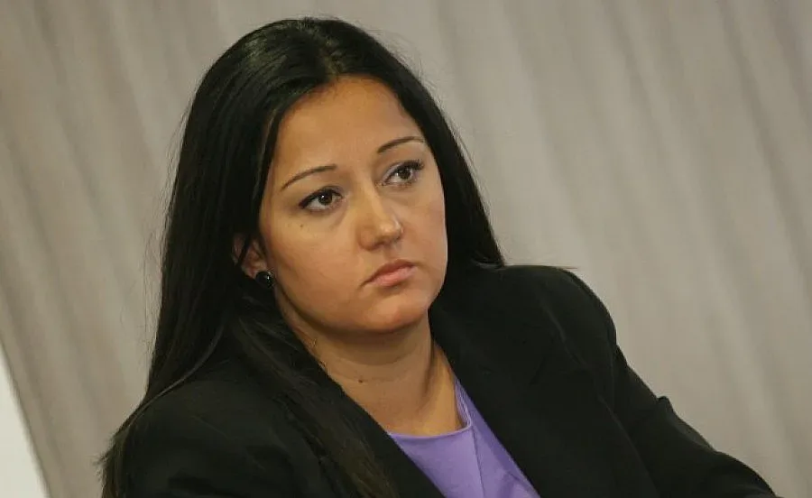 Павлова: На полувремето не се подава оставка