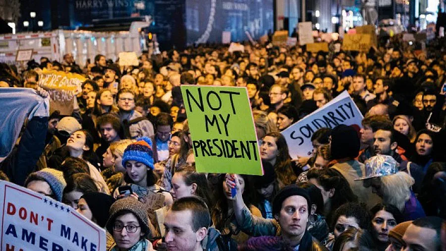 Вълна от недоволство след избора на Тръмп