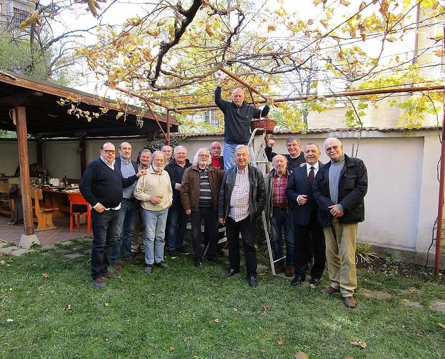 Софиянски празнува ЧРД с гроздобер