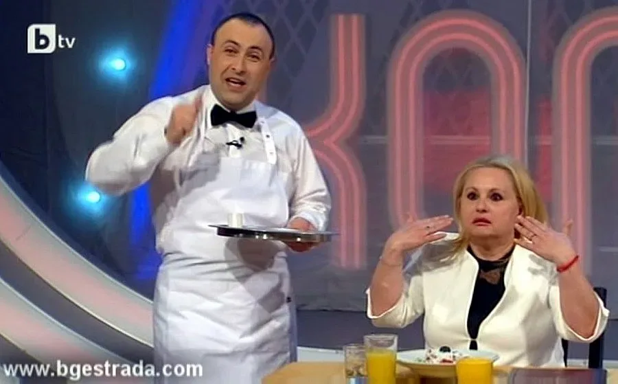 Комиците и Тони Димитрова нажежиха Чикаго