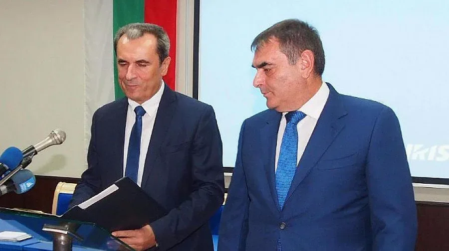 Орешарски: Няма да съучастваме за балотажа