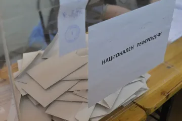 Референдумът влиза в парламента