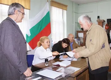 Патриотите искат спиране на гласуването в Турция