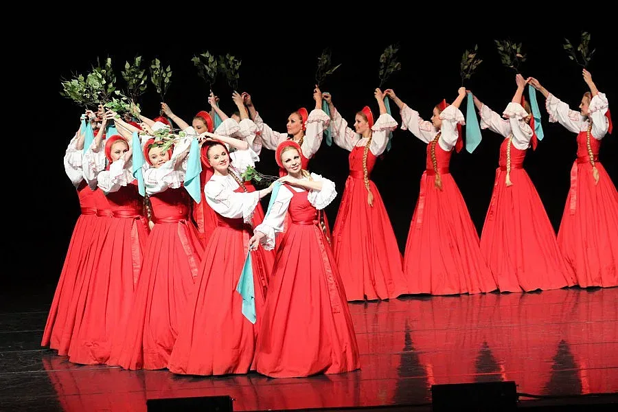 Националният балет на Русия „Берёзка” със спектакъл у нас