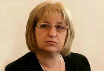 Цачева иска връзка образование-бизнес