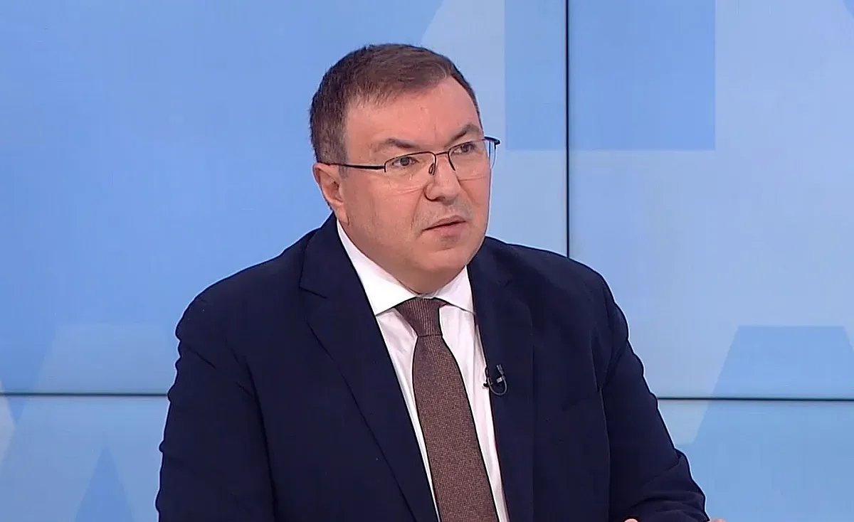 Виден лекар гербаджия се уплаши за здравето на Кирил Петков