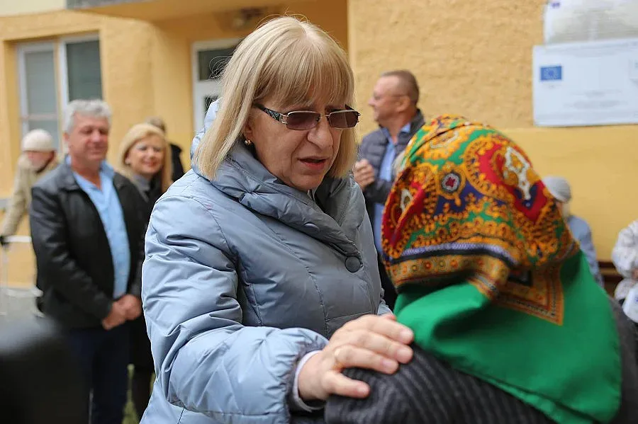 Цачева: Ще гарантираме стабилността на държавата