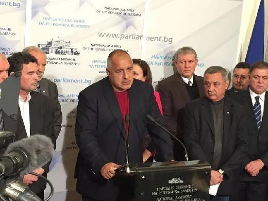 Хепиенд след цял ден жега в коалицията (ОБЗОР)