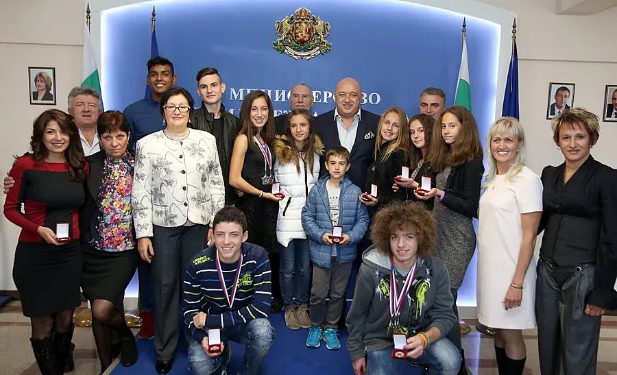 Кралев награди медалистите от Европейските детски атлетически игри