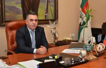 Ще извадим Сливен от финансовата криза