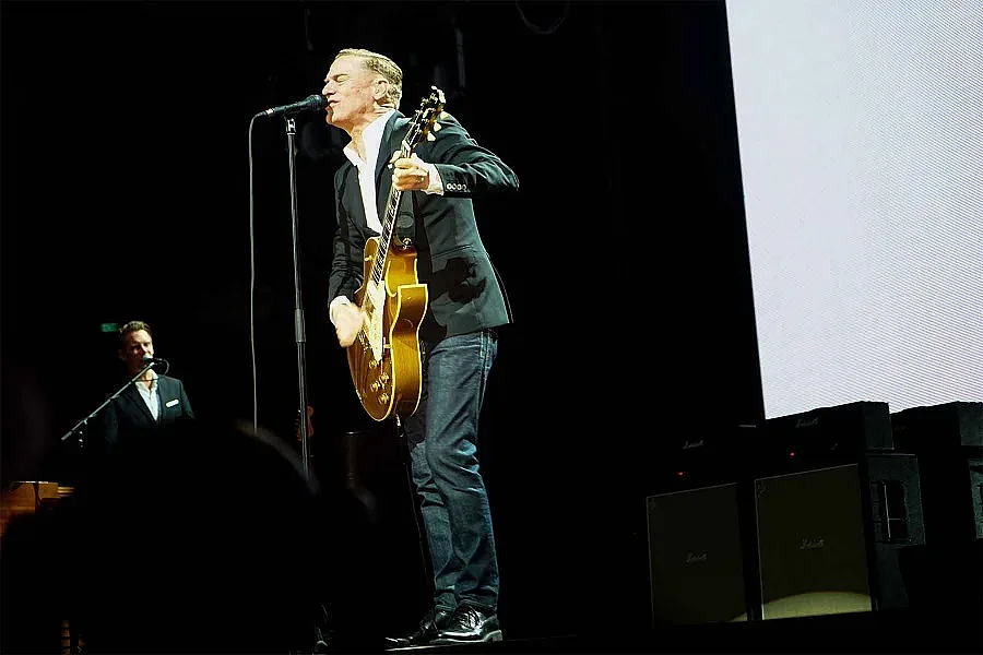 Брайън Адамс: Искам дива жена