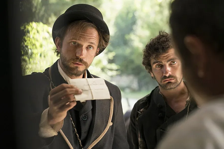 С "Колт" ала Тарантино стрелят във "Възвишение"