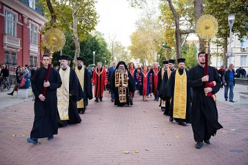 Шествие във Варна почете Медицинския университет