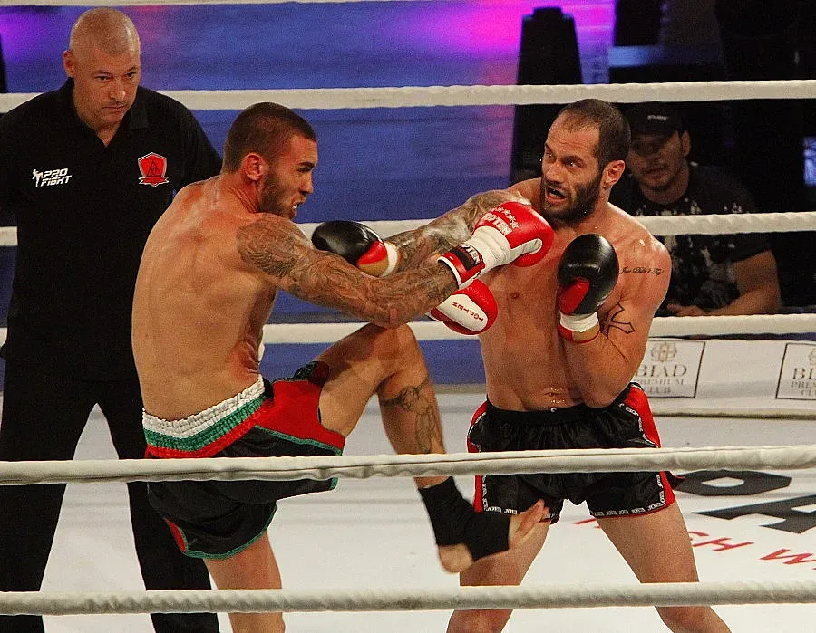 Деян Топалски взе успех № 62 в кикбокса