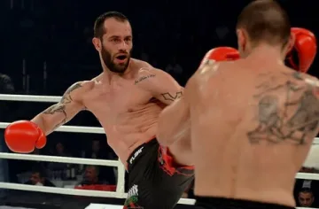 "Универсиада" приема утре гала с 8 мача по кикбокс