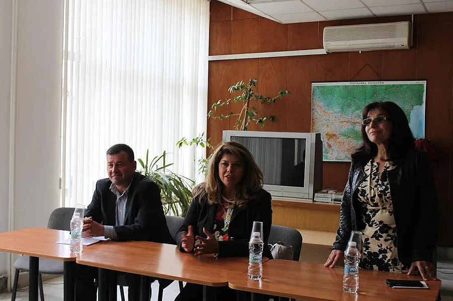 Йотова: България има нужда от силен държавен глава