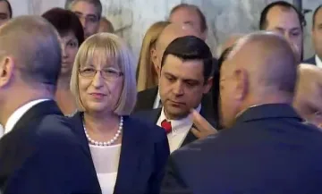 Цецка Цачева ще е кандидат-президент на ГЕРБ