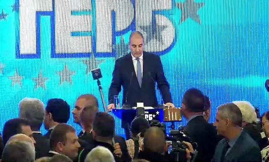 Цветанов: ГЕРБ обявява кандидата си на време