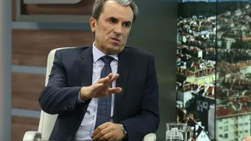 Орешарски: Кандидатирам се като независим