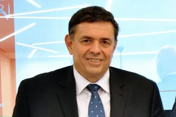 Нужни са стимули за работа за  млади родители и пенсионери 