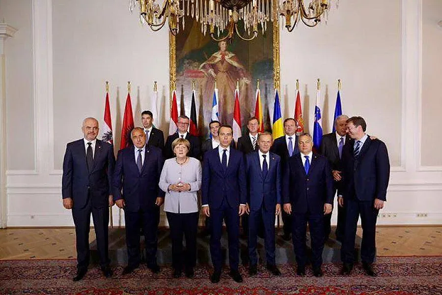 Европа спира бежанския поток през Балканите (ОБЗОР)