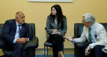 Премиерът обсъди миграционната криза с Джефри ван Орден