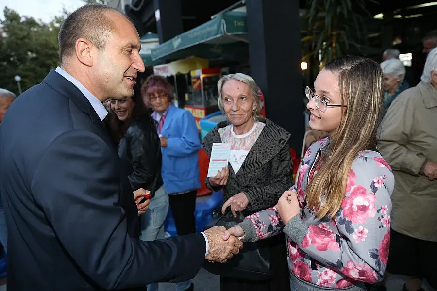 Ген. Радев: Искаме нов път за България