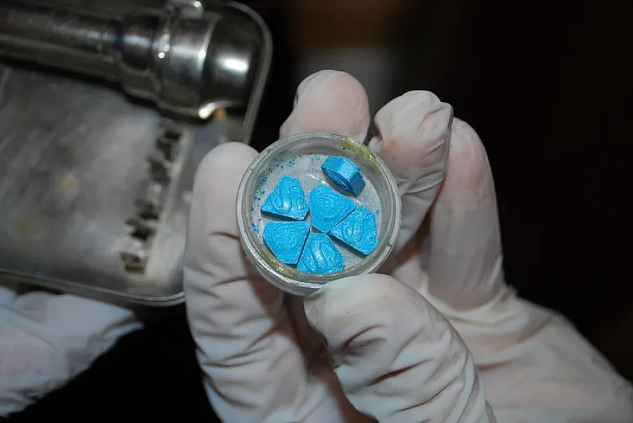 Всеки четвърти тийнейджър е посягал към дрога