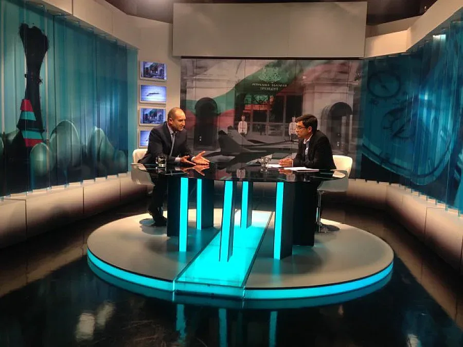 Радев: Знам цената на войната, искам да работя за мира