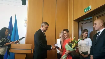 Воденичаров и Поли Генова с отличия