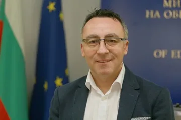 Липсата на разговор вкъщи води до проблеми и детска агресия