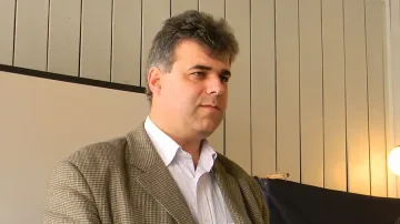 Кметът на Перущица остава в ареста 