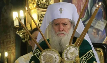 Патриархът с молитва за учениците на Кръстовден