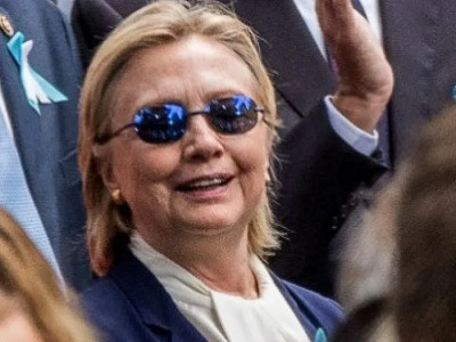 Хилъри се разболя, отложи ангажименти