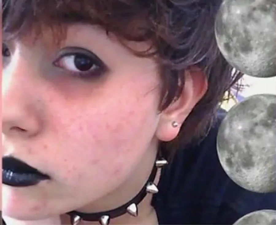 Забелязали издирваната Радина в Бургас