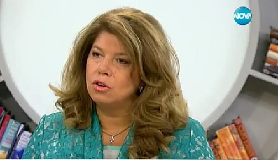 Йотова: Ген. Радев стартира с огромно доверие