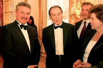 Граф Шереметев идва за Парижкия бал