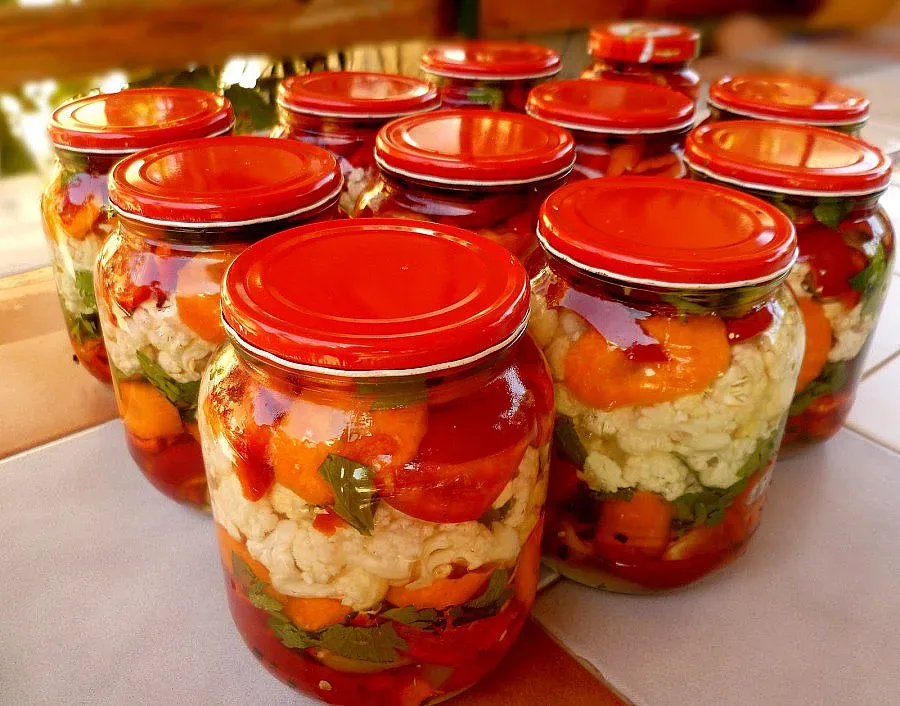 Зимнината заминава, ако сложим синтетичен "оцет"