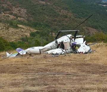 Селскостопански хеликоптер кацна аварийно край Кърджали 