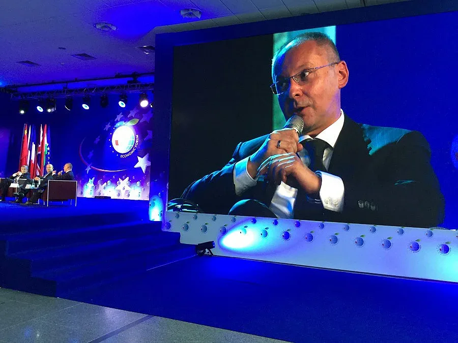 Станишев: Връщането към социалната държава ще извади Европа от кризата