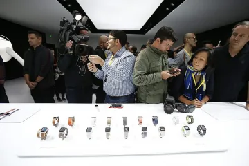 Умни часовници за сърфисти и гмуркачи