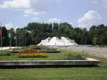 Пловдивските социалисти отбелязват 9ти септември на Братската могила