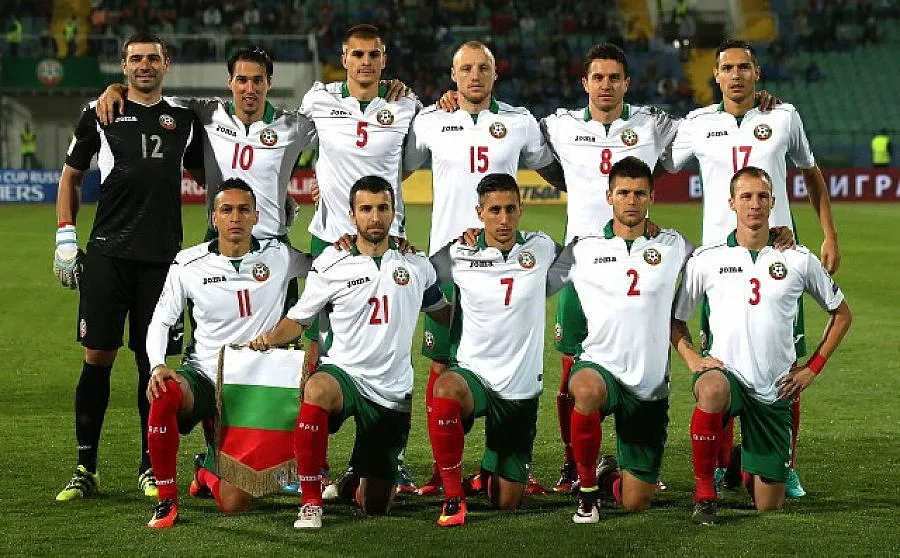 България начело след трудна победа над Люксембург