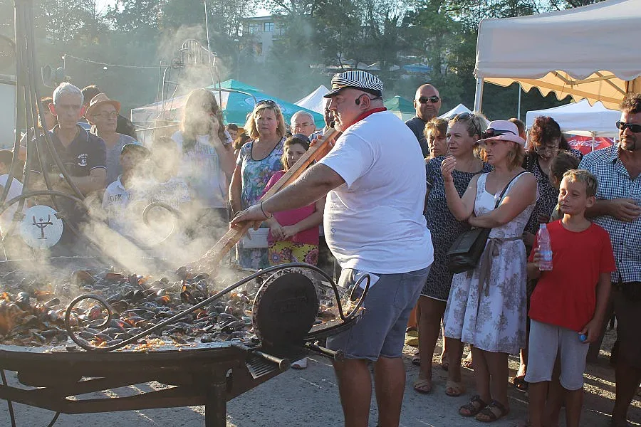 Рибен фест - Царево с рекорден брой посетители