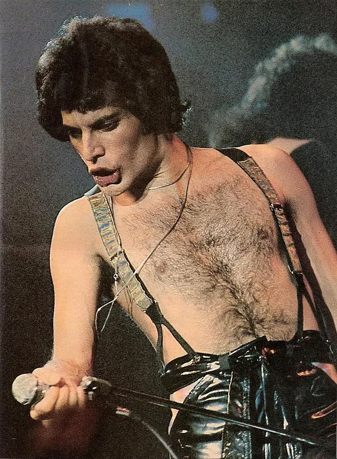 Ваксина убива Фреди Меркюри