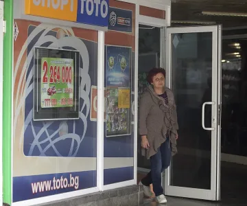 Милионите оцеляха